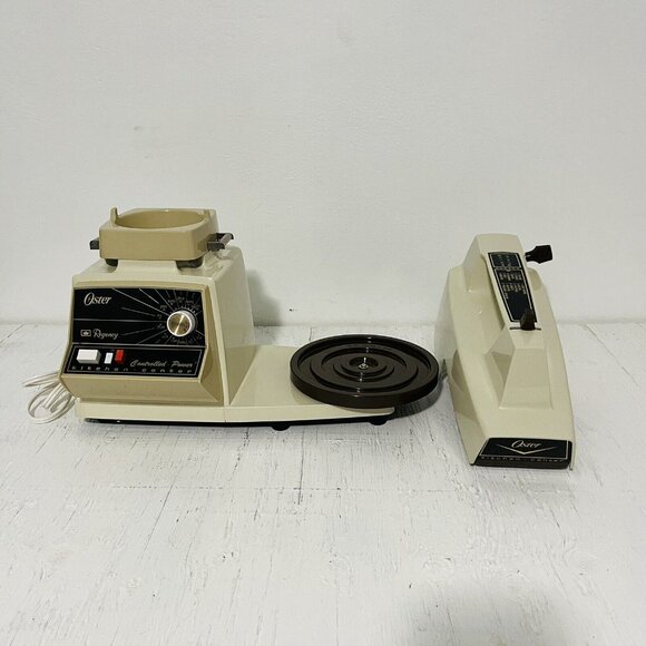 Vintage Oster Regency Kitchen Center  12 Speed w/ Attachments - Tested - Read - Picture 12 of 16